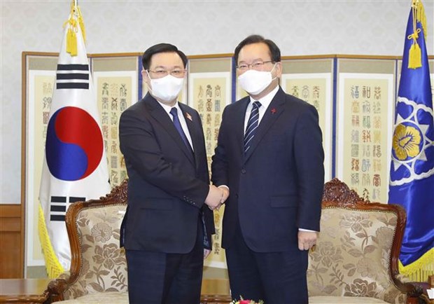 NA Chairman meets with RoK Prime Minister in Seoul